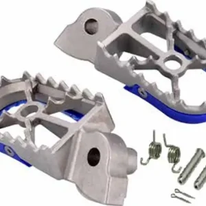 BUZZETTI PODNÓŻKI PEGI YAMAHA YZ 65/85 ‘18-‘22; YZ 125/250 ‘99-‘22; YZ250/400/426/450F ‘99-‘22; WR250/400/426/450 ‘98-‘22 ( STAL NIERDZEWNA W KOMPLECIE Z ZESTAWEM MONTAŻOWYM 2 SPRĘŻYNY, 2 SWORZNIE, 2 PODKŁADKI, 2 ZAWLECZKI) Promocja