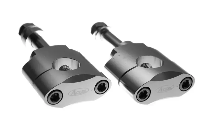 Tylko do końca tygodnia ACCEL MOCOWANIE/PODWYŻKI KIEROWNICY (28,6MM) WYS. 34,7MM ZE ŚRUBĄ M12 KOLOR SREBRNY (BM-07SV28)